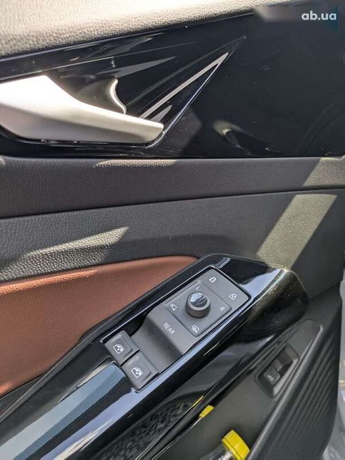 Volkswagen ID.4 2021 - фото 23