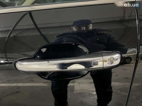 Hyundai Genesis 2013 - фото 15