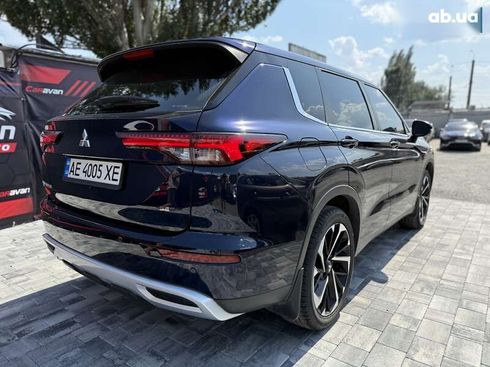 Mitsubishi Outlander 2021 - фото 14