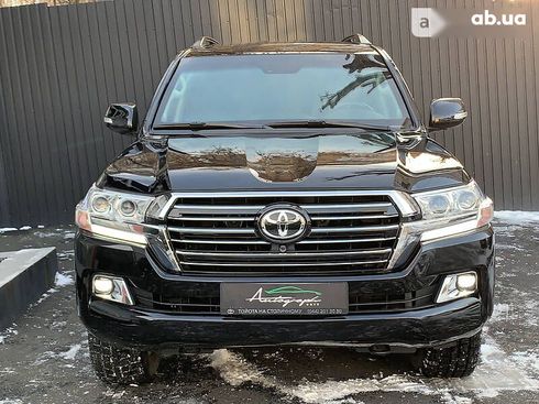 Toyota Land Cruiser 2014 - фото 3