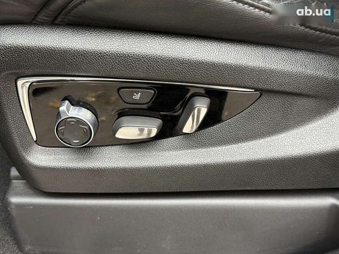 Cadillac Escalade 2015 - фото 20