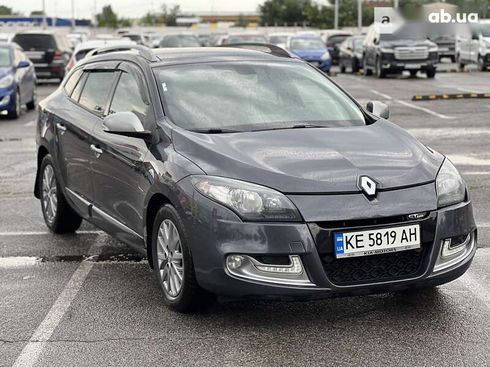 Renault Megane 2013 - фото 17
