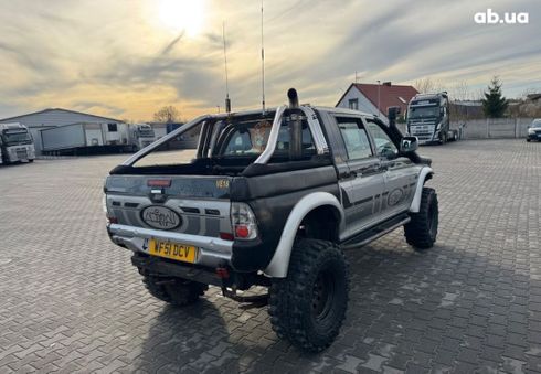 Mitsubishi L200 2005 черный - фото 5