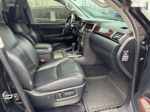 Lexus LX 2012 - фото 29