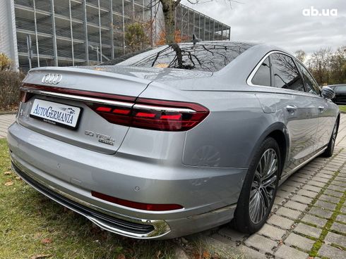 Audi A8 2022 - фото 21