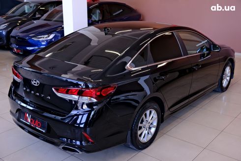 Hyundai Sonata 2018 черный - фото 5