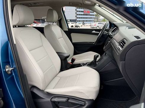 Volkswagen Tiguan Allspace 2020 - фото 23