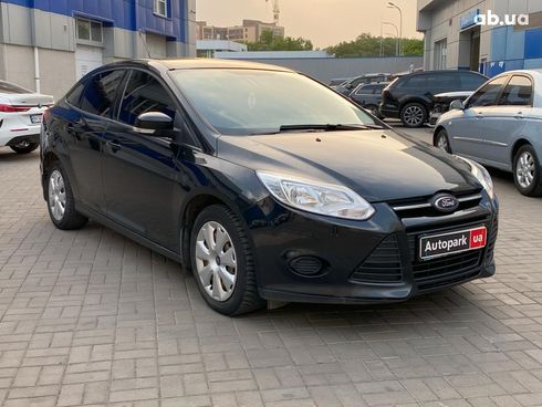 Ford Focus 2013 черный - фото 3