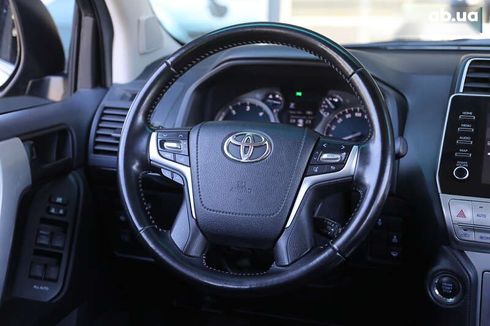 Toyota Land Cruiser Prado 2020 - фото 12