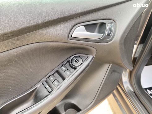 Ford Focus 2015 серый - фото 31