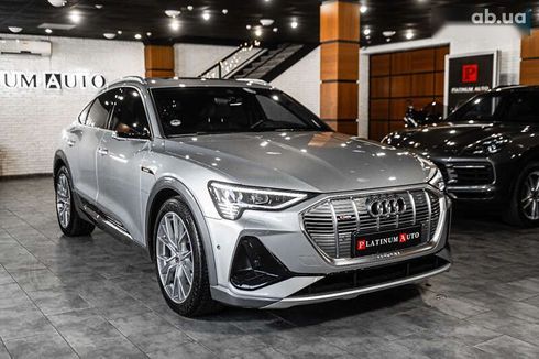 Audi E-Tron 2020 - фото 11