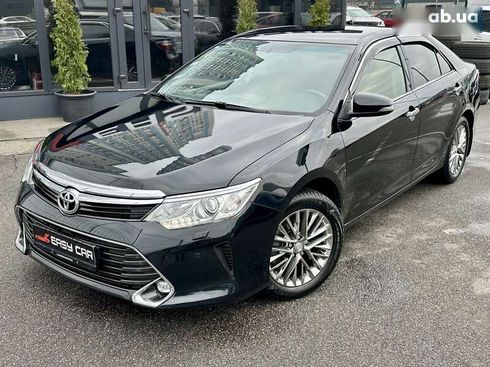 Toyota Camry 2017 - фото 7