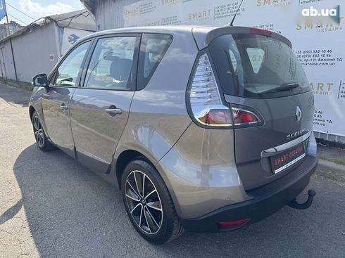 Renault Scenic 2012 - фото 6