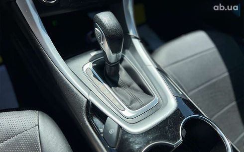 Ford Fusion 2014 - фото 16