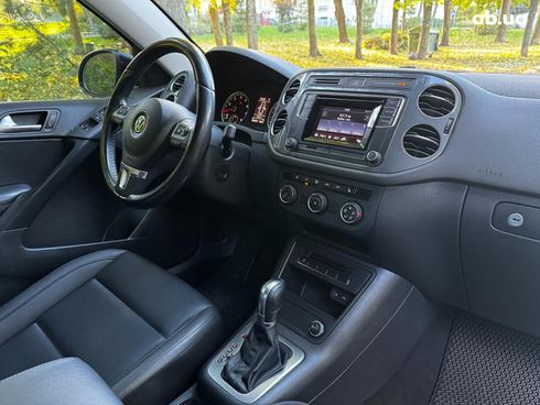 Volkswagen Tiguan 2016 черный - фото 37