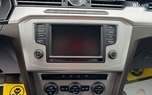 Volkswagen Passat 2015 - фото 13