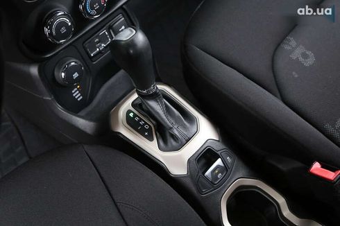 Jeep Renegade 2015 - фото 22