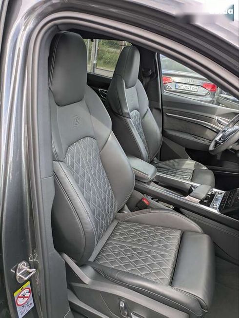 Audi E-Tron 2020 - фото 13