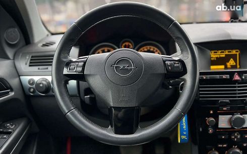 Opel Astra 2010 - фото 10
