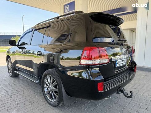 Toyota Land Cruiser 2010 - фото 9