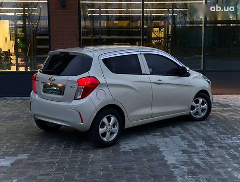 Chevrolet Spark 2015 - фото 6