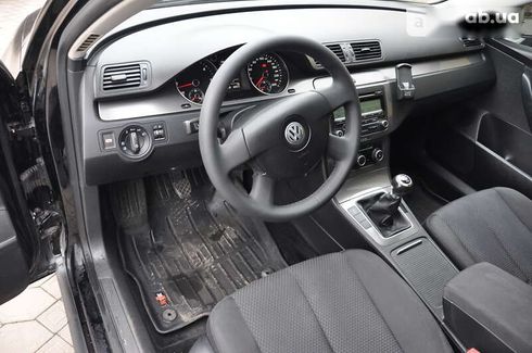 Volkswagen Passat 2010 - фото 24