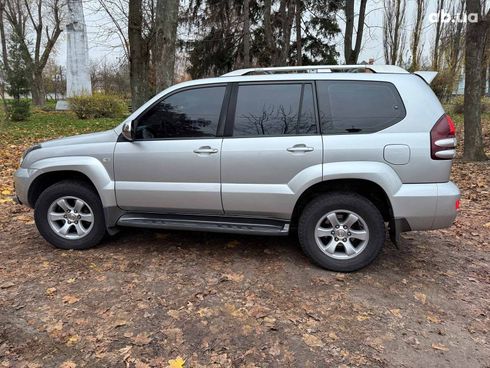 Toyota Land Cruiser Prado 2007 серый - фото 11