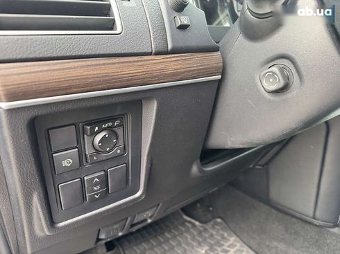 Toyota Land Cruiser Prado 2020 - фото 18
