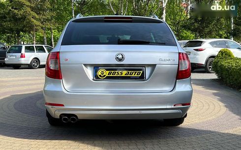 Skoda Superb 2013 - фото 6