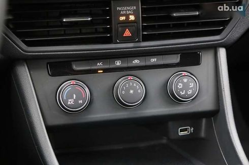 Volkswagen Jetta 2018 - фото 20