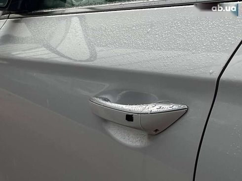 Hyundai Ioniq 2016 - фото 9