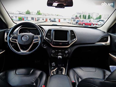 Jeep Cherokee 2017 - фото 21