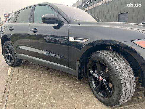 Jaguar F-Pace 2016 черный - фото 12