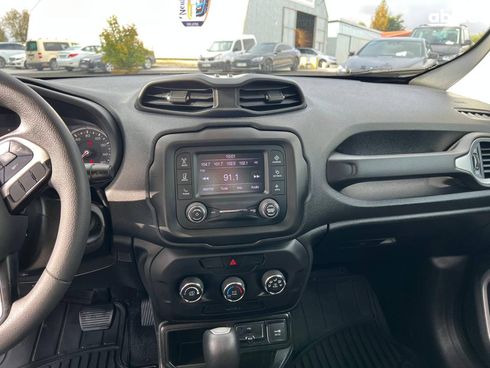 Jeep Renegade 2019 черный - фото 26