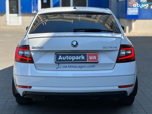 Skoda octavia a7 2019 белый - фото 5