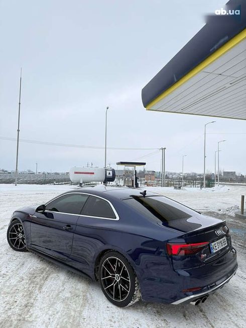 Audi S5 2018 - фото 9