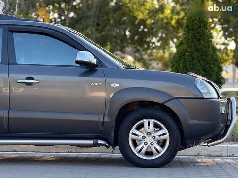Hyundai Tucson 2007 - фото 13
