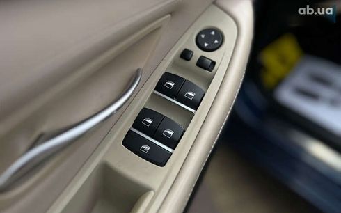 BMW 5 серия 2012 - фото 17