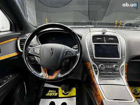 Lincoln MKX 2016 - фото 8