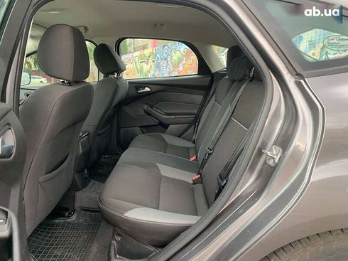 Ford Focus 2014 - фото 10
