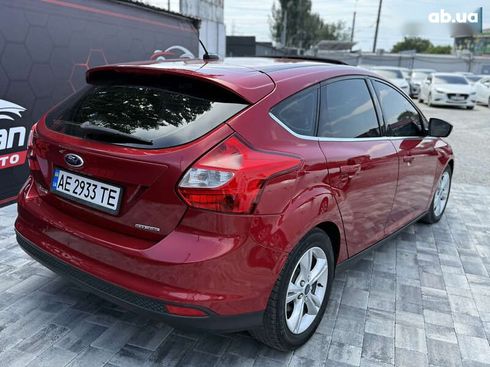 Ford Focus 2012 - фото 11