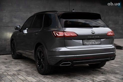 Volkswagen Touareg 2023 - фото 11