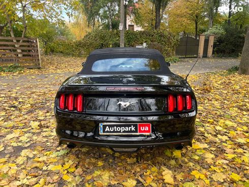 Ford Mustang 2016 черный - фото 6