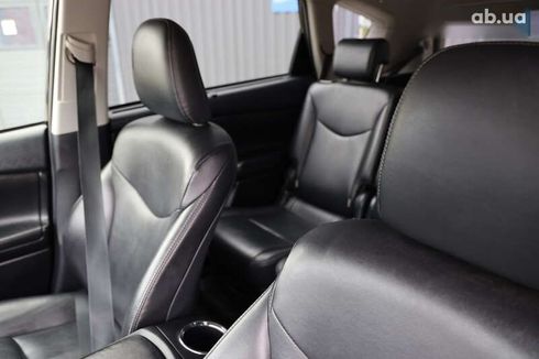 Toyota Prius 2016 - фото 23