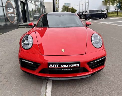 Porsche 911 2022 - фото 8
