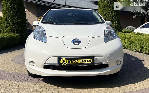 Nissan Leaf 2015 - фото 2