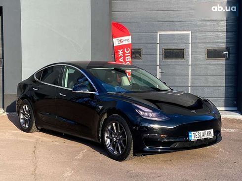 Tesla Model 3 2019 - фото 11