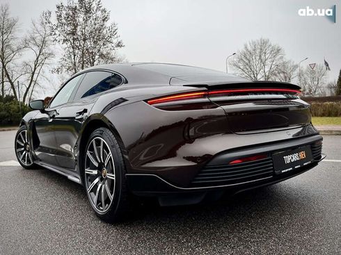 Porsche Taycan 2021 - фото 15