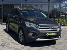 Продаж вживаних Ford Escape 2017 року - купити на Автобазарі