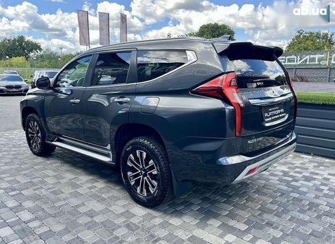 Mitsubishi Pajero Sport 2019 - фото 7